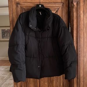 Free People black puffer jacket.  Size L